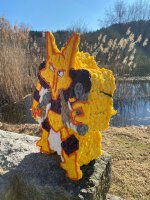 Piñatas mit Pokémon Simsala Alakazam Motiv für Partys und Geburtstage befüllbar Pinatas